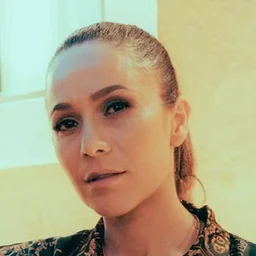 Tereza Hakobyan-Lolli